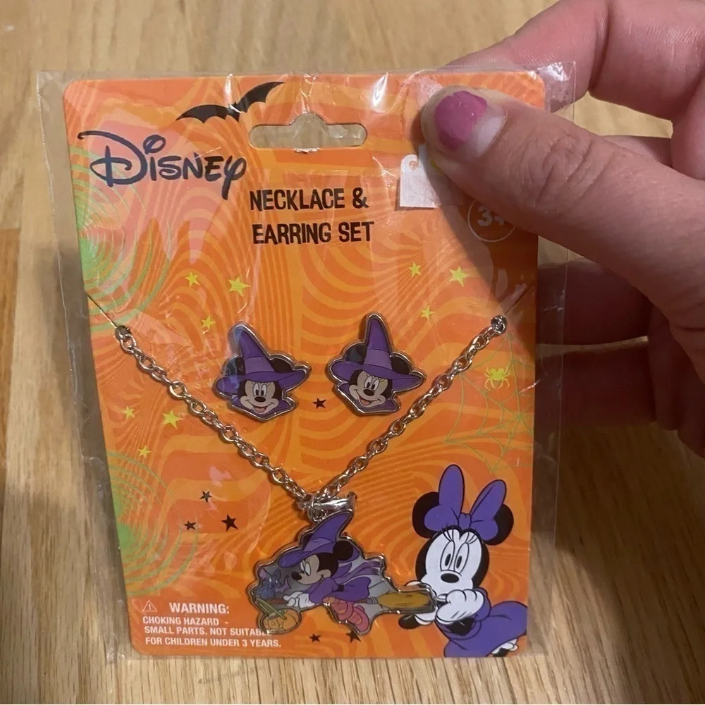 Disney Minnie Mouse Witch Earring & Necklace Set NEW Halloween